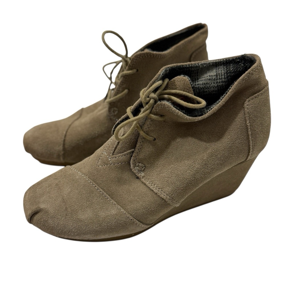 Toms Suede Desert Wedge Booties‎ Boot Size 6 Taupe Leather Heel Neutral 380513